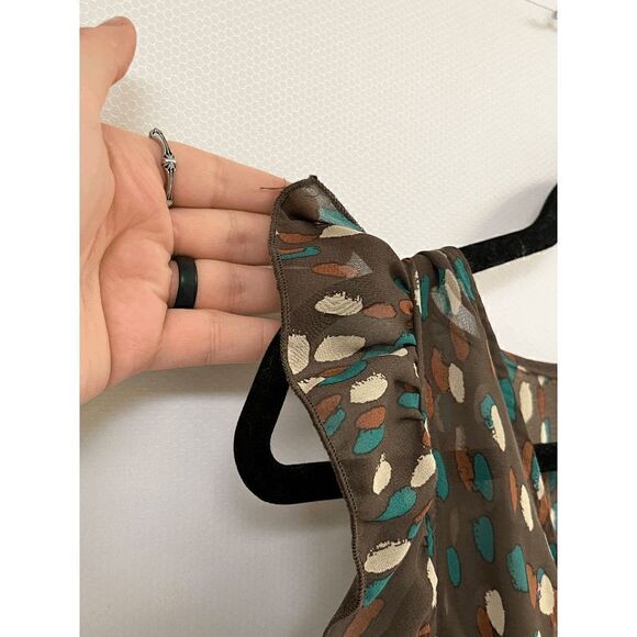 Lily White Womens Sleeveless Asymmetrical Blouse Brown Green Polka Dot Size M - Picture 4 of 9